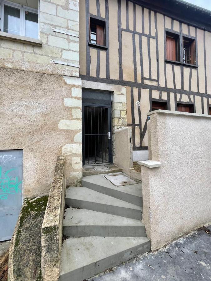 Ferienwohnung Le Chambord Beautiful Half-Timbered House With Terrace Tours Exterior foto